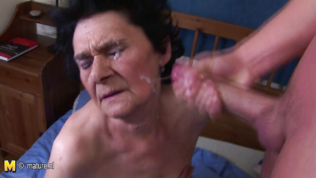 BRUNETTE kostenlos erotische filme anschauen HAYLEY P HAIRY PUSSY SCHÖNE BOOBS